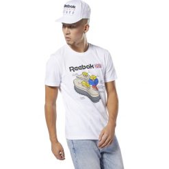 Reebok Classics Callout Graphic Koszulka Biały. Białe podkoszulki męskie Reebok, s, z nadrukiem, z bawełny, bez kołnierzyka, krótkie. Za 154,95 zł.