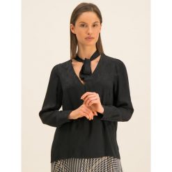 Bluzka Marella Ennio 31161096. Czarne bluzki damskie Marella, bez wzorów, z jedwabiu, bez kołnierzyka, bez rękawów. W wyprzedaży za 529,00 zł.