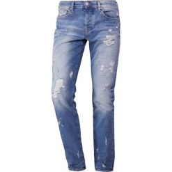 True Religion ROCCO Jeansy Slim Fit blue. Niebieskie jeansy męskie marki True Religion, m, bez wzorów. Za 799,00 zł.