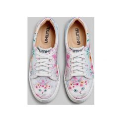 Sneakersy wegańskie Kot Ubrany w Wiosnę Mumka (38). Sneakersy damskie Estetino. Za 259,00 zł.