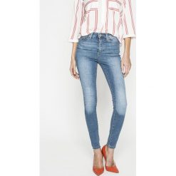 Vero Moda - Jeansy Sophia. Niebieskie rurki damskie marki Vero Moda, z podwyższonym stanem. W wyprzedaży za 89,90 zł.