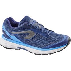 Buty do biegania KIPRUN LONG 2 damskie. Niebieskie buty sportowe damskie KIPRUN, bez wzorów, z gumy, do biegania. Za 249,99 zł.