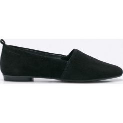 Vagabond - Baleriny Sandy. Czarne baleriny damskie Vagabond, bez wzorów, ze skóry, bez obcasa. Za 339,90 zł.