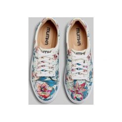 Sneakersy wegańskie Kwiaty w Zieleni Mumka (41). Żółte sneakersy damskie Estetino. Za 259,00 zł.
