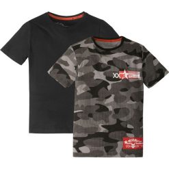 T-shirt (2 szt.) bonprix biało-szary wzorzysty + czarny. Białe t-shirty chłopięce bonprix, z nadrukiem, bez rękawów. Za 49,98 zł.