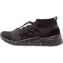 Trampki chłopięce: Woden THYRA LOW JR Tenisówki i Trampki wysokie black