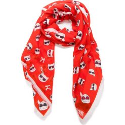 Chusta KARL LAGERFELD - 86KW3304 Ruby. Czerwone chusty damskie KARL LAGERFELD, z kaszmiru. Za 429,00 zł.