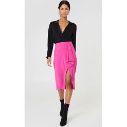 Gestuz Spódnica Mio - Pink. Różowe spódniczki damskie marki Gestuz, bez wzorów, z poliesteru, maxi. W wyprzedaży za 133,78 zł.