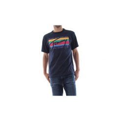 T-shirty z krótkim rękawem Tommy Jeans DM0DM06079 TOMMY RAINBBOW. Czarne t-shirty męskie Tommy Jeans, s, bez wzorów, z jeansu, bez kołnierzyka, krótkie. Za 131,30 zł.