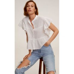 Mango - Bluzka Cecilia. Białe bluzki damskie Mango, na co dzień, s, w kwiaty, z bawełny, casualowe, bez kołnierzyka, z krótkim rękawem. W wyprzedaży za 69,90 zł.