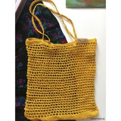 Siatka z dratwy zółta. Szare shopper bag damskie marki Guess Jeans, z aplikacjami, z jeansu, do ręki, duże. Za 129,00 zł.
