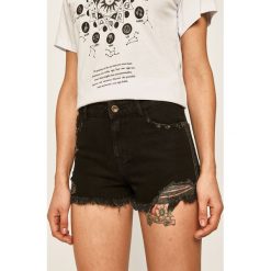 Answear - Szorty. Czarne szorty damskie ANSWEAR, s, z aplikacjami, z elastanu, casualowe. Za 89,90 zł.