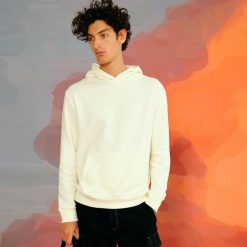 Bluza kangurka z kapturem - Kremowy. Białe bluzy męskie Reserved, s, bez wzorów, z kapturem, bez rękawów, z kapturem. Za 169,99 zł.