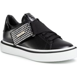 Sneakersy JOHN RICHMOND - 1345 A Black. Czarne sneakersy męskie John Richmond, bez wzorów, ze skóry, bez zapięcia. W wyprzedaży za 739,00 zł.