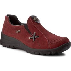 Półbuty RIEKER - L7171-35 Red. Czerwone półbuty damskie Rieker, na co dzień, bez wzorów, ze skóry, bez obcasa, na koturnie, bez zapięcia. Za 269,00 zł.