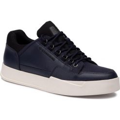 Sneakersy G-STAR RAW - D14241-B698-6486 Dk Saru Blue. Niebieskie sneakersy męskie G-Star RAW, na co dzień, bez wzorów, ze skóry ekologicznej, klasyczne, bez zapięcia. W wyprzedaży za 349,00 zł.