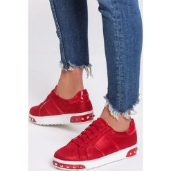 Czerwone Sneakersy Amor De Mi Vida. Buty sportowe damskie vices. Za 49,99 zł.