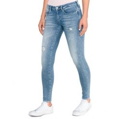 Guess Dżinsy Niebieski. Niebieskie jeansy damskie Guess, z aplikacjami, z elastanu. Za 412,95 zł.