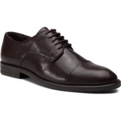 Półbuty S.OLIVER - 5-13204-21 Dark Brown 302. Pomarańczowe półbuty damskie S.Oliver, bez wzorów, ze skóry, klasyczne, bez zapięcia. Za 259,90 zł.