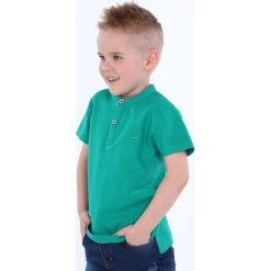 Koszulka chłopięca z guzikami zielona NDZ4471. Zielone t-shirty chłopięce Fasardi, bez wzorów, bez rękawów. Za 39,00 zł.