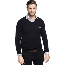 Sweter DARIO SWC000020. Czarne swetry męskie Giacomo Conti, m, bez wzorów, z wełny, klasyczne, z klasycznym kołnierzykiem, bez kaptura. Za 229,00 zł.