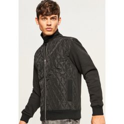 Bluza bomber z pikowanym przodem - Czarny. Czarne bluzy męskie rozpinane marki WED'ZE, m, z materiału. W wyprzedaży za 99,99 zł.