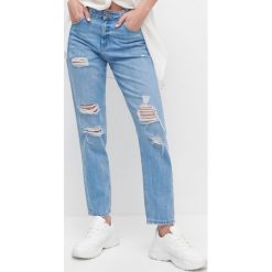 Jeansy mom fit - Niebieski. Niebieskie jeansy damskie Reserved. Za 119,99 zł.