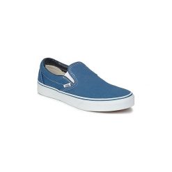 Tenisówki Vans CLASSIC SLIP ON. Niebieskie trampki i tenisówki damskie marki Vans, bez wzorów, bez zapięcia. Za 231,20 zł.