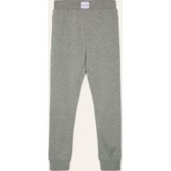 Calvin Klein Underwear - Spodnie dziecięce 128-176 cm. Szare spodnie chłopięce Calvin Klein Underwear, bez wzorów, z bawełny. W wyprzedaży za 129,90 zł.