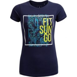 T-shirt damski TSD629 - granatowy - Outhorn. Niebieskie t-shirty damskie marki Outhorn, z nadrukiem, z elastanu. W wyprzedaży za 24,99 zł.