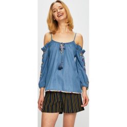 Pepe Jeans - Bluzka Halle. Niebieskie bluzki damskie Pepe Jeans, s, z haftami, z bawełny, casualowe, z okrągłym kołnierzem, bez rękawów. Za 339,90 zł.