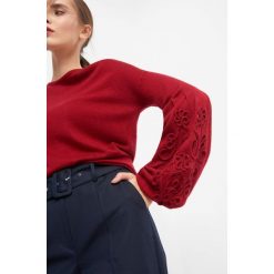 Sweter ze wzorem 3D. Brązowe bez kategorii Orsay, s, z wiskozy. W wyprzedaży za 40,00 zł.