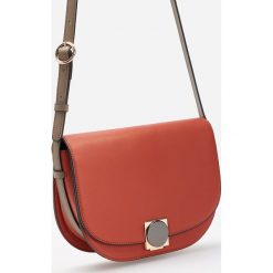 Torebka saddle bag - Czerwony. Czerwone torebki klasyczne damskie Reserved. W wyprzedaży za 49,99 zł.