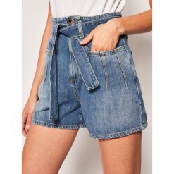 Szorty jeansowe Pinko Caren PE 20 BLK01 1N12T5 Y649. Niebieskie szorty damskie Pinko, bez wzorów, z bawełny. W wyprzedaży za 699,00 zł.