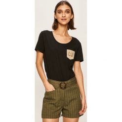 Liu Jo - T-shirt. Czarne bluzki damskie Liu Jo, s, z aplikacjami, z elastanu, casualowe, z okrągłym kołnierzem. Za 319,90 zł.