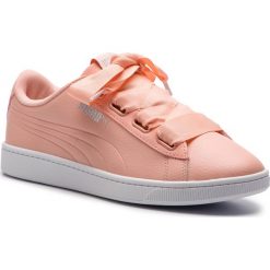 Sneakersy PUMA - Vikky V2 Ribbon Core 369114 04 Pech Bud/Puma Silver/White. Różowe półbuty damskie Puma, ze skóry ekologicznej. W wyprzedaży za 169,99 zł.