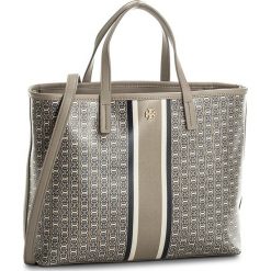 Torebka TORY BURCH - Gemini Link Small Tote 43896 French Gray 048. Szare torebki klasyczne damskie Tory Burch, bez wzorów, ze skóry ekologicznej, eleganckie, duże, bez dodatków. W wyprzedaży za 659,00 zł.