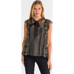BLUZKA TWINSET. Czarne bluzki damskie Twinset, w koronkowe wzory, z materiału, z okrągłym kołnierzem, bez rękawów. Za 339,50 zł.