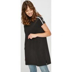 Adidas Performance - Sukienka. Czarne sukienki mini damskie marki adidas Performance, na co dzień, s, z elastanu, casualowe, proste. W wyprzedaży za 199,90 zł.