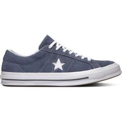 Granatowe Kultowe Trampki Converse ONE STAR. Niebieskie trampki i tenisówki damskie Molly.pl, bez wzorów, z zamszu, bez zapięcia. Za 369,00 zł.