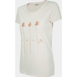 T-shirt damski TSD617 - jasny róż - Outhorn. Różowe koszulki damskie Outhorn, bez wzorów, bez kołnierzyka, bez rękawów. Za 39,99 zł.