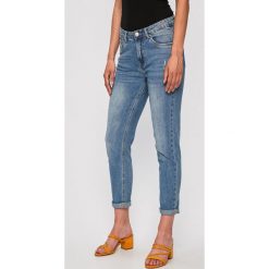 Answear - Jeansy. Niebieskie jeansy damskie ANSWEAR, s, z podwyższonym stanem. Za 149,90 zł.