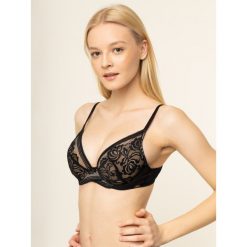 Biustonosz z fiszbiną Gossard 15601. Czarne biustonosze Gossard, bez wzorów, z elastanu. Za 269,00 zł.