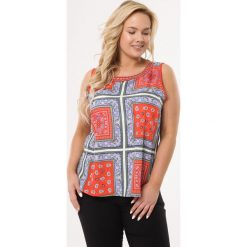 Czerwona Bluzka Been. Czerwone bluzki damskie Born2be, xl, z aplikacjami, z okrągłym kołnierzem. Za 59,99 zł.