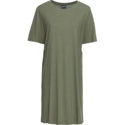Sukienka shirtowa bonprix oliwkowy. Zielone sukienki damskie bonprix, bez wzorów, bez kołnierzyka, bez rękawów. Za 44,99 zł.
