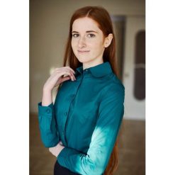 Koszula Silene ciemnozielona 32 zielony. Zielone koszule damskie marki Marie Zélie, do pracy, w paski, z jedwabiu, eleganckie, z okrągłym kołnierzem, z długim rękawem. Za 397,00 zł.
