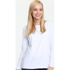 Biała Bluzka Hey Girl. Białe bluzki damskie Born2be, na imprezę, xl, bez wzorów, z okrągłym kołnierzem, z długim rękawem. Za 14,99 zł.