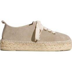 Espadryle MANEBI HAMPTONS. Niebieskie espadryle damskie Manebi, bez wzorów, z satyny, bez obcasa. W wyprzedaży za 424,00 zł.