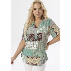 Zielona Bluzka Larairos. Zielone bluzki damskie Born2be, xl, bez wzorów, bez kołnierzyka, bez rękawów. W wyprzedaży za 44,99 zł.