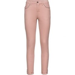 Spodnie 7/8 Skinny ze sznurowaniem bonprix stary jasnoróżowy. Różowe spodnie damskie bonprix, bez wzorów. Za 54,99 zł.